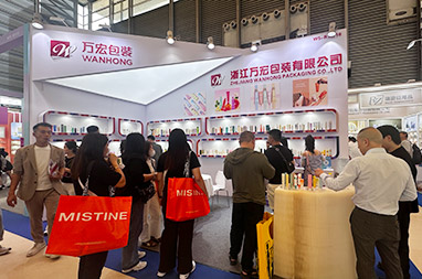 SAMPLE ROOM & EXHIBITION & TEAM